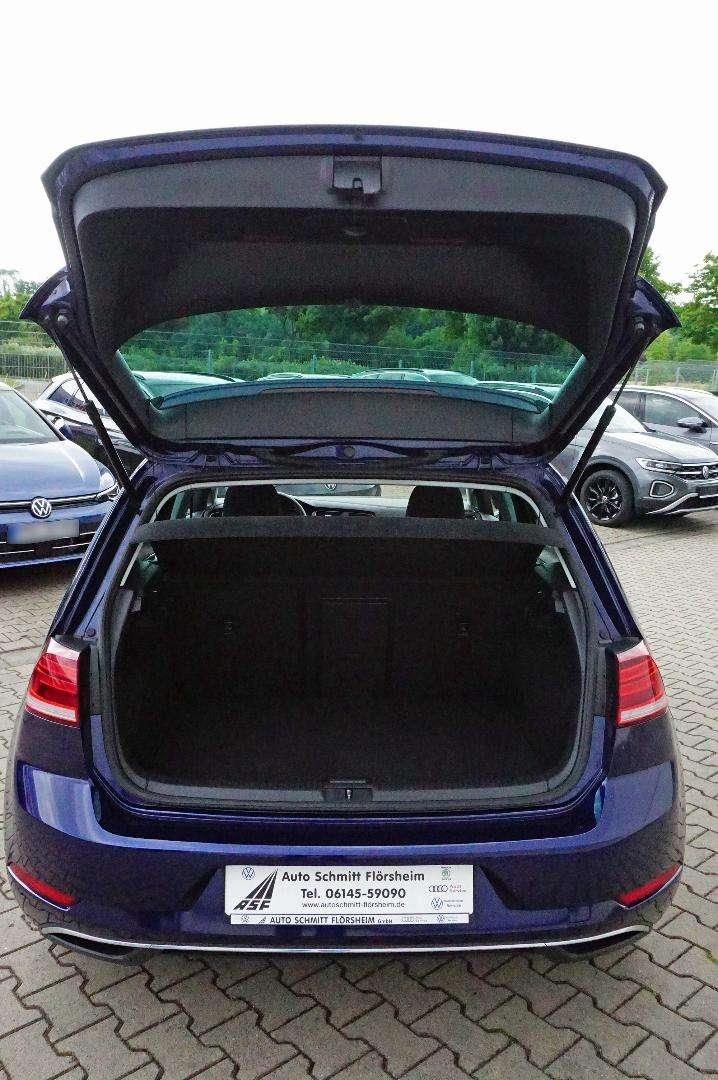 Volkswagen Golf IQ.DRIVE 1.5 l TSI - Samsaru's Car Outlet