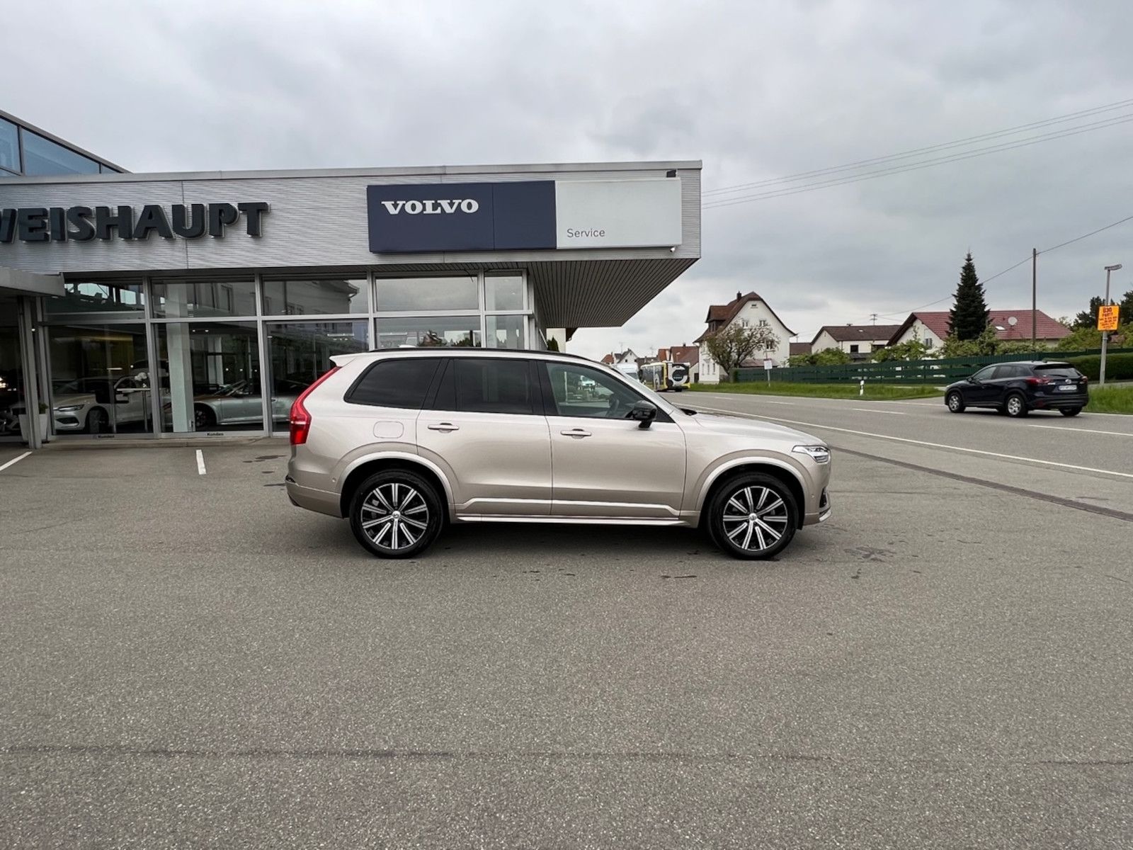 Volvo XC90 B5*Dark*NP  92280*7Sitz*Luftfahrw*Standhzg