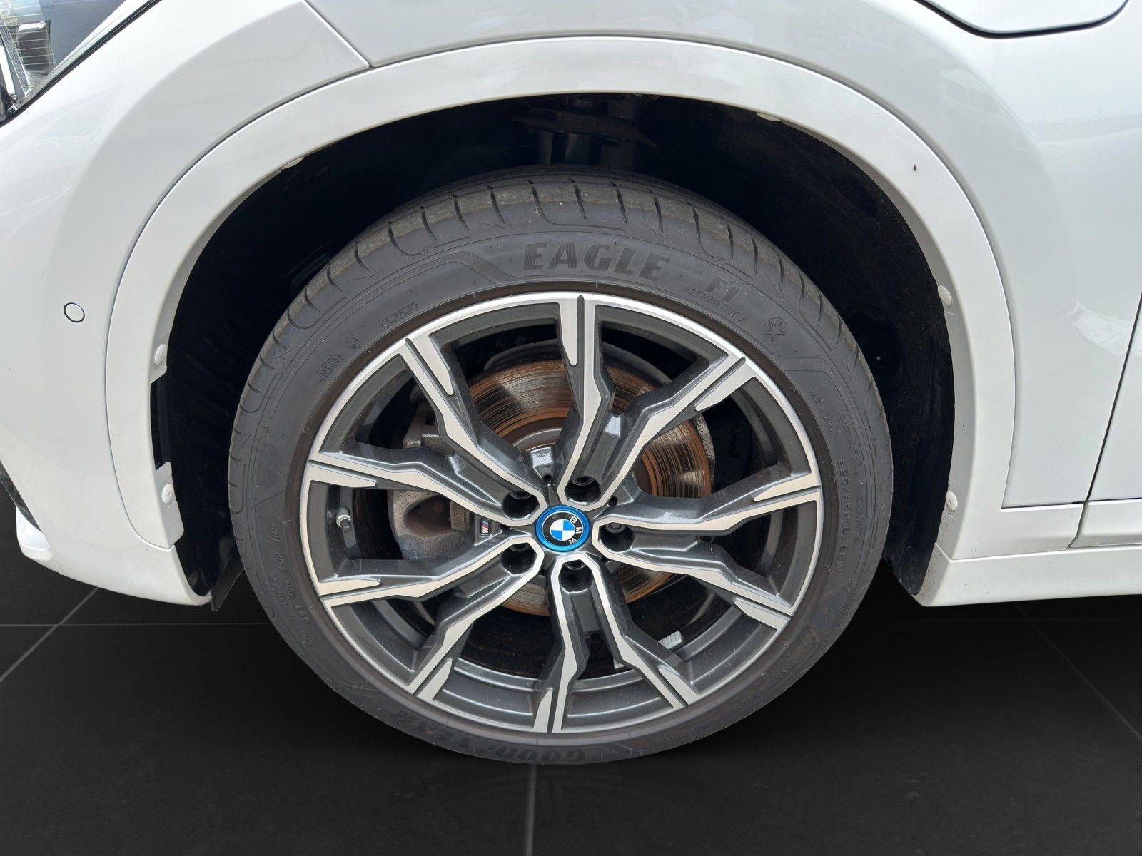 BMW X1 xDrive25e M Sport - Samsaru's Car Outlet