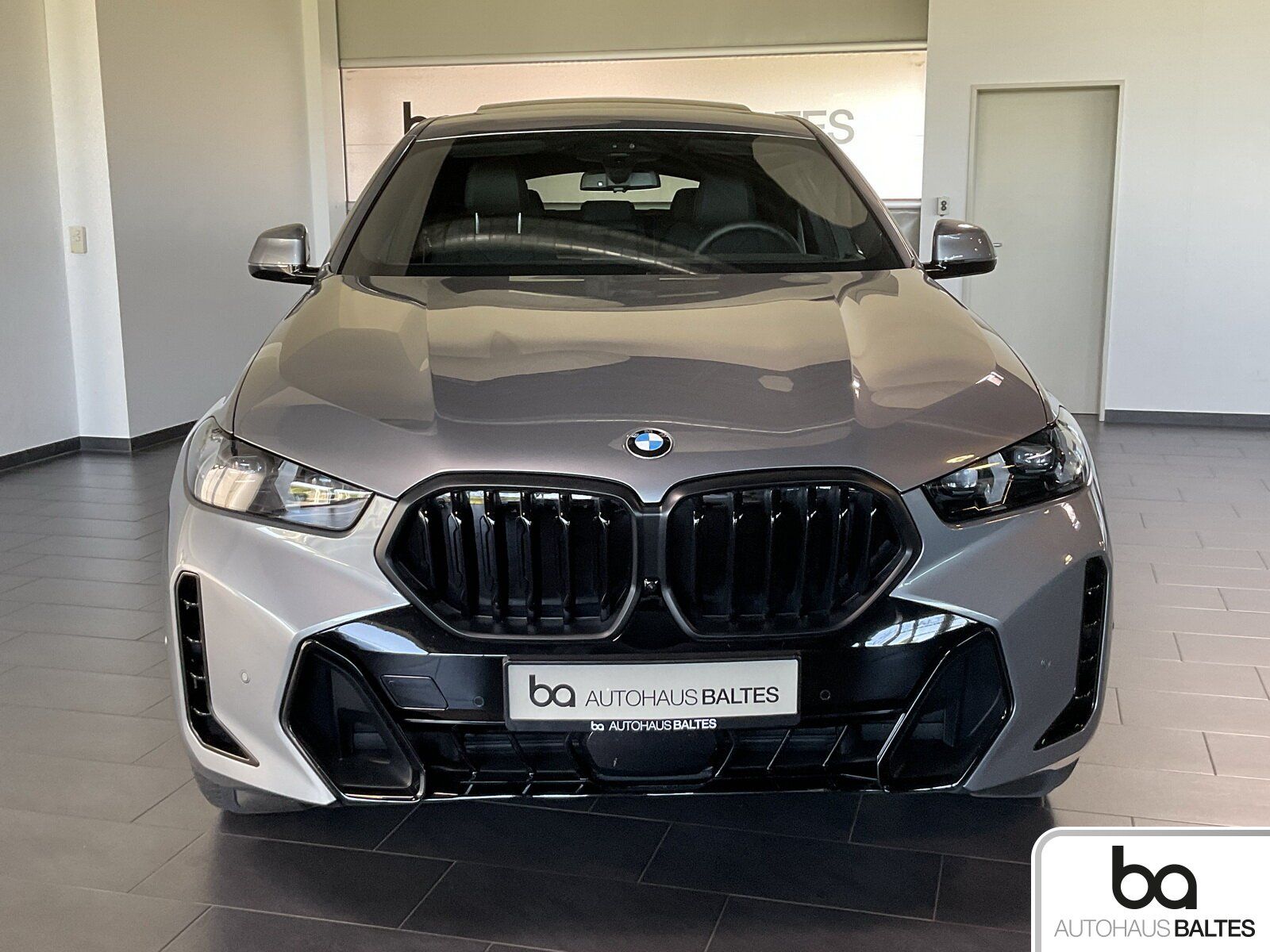 BMW X6 xDrive 30d M Sport 22"/Pano/HK/DrivPro/Luft/A