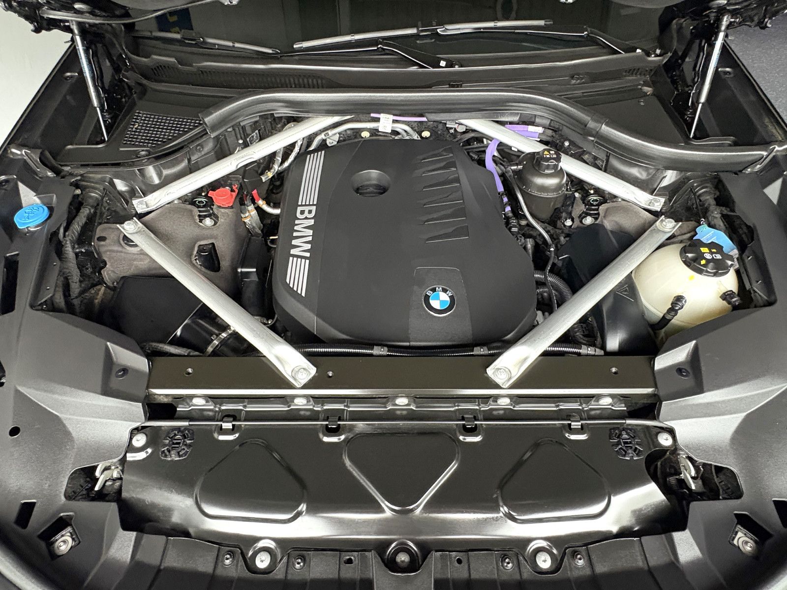 BMW X7 xDrive 40 i M Sport 23"Alu Pano Head-Up Voll