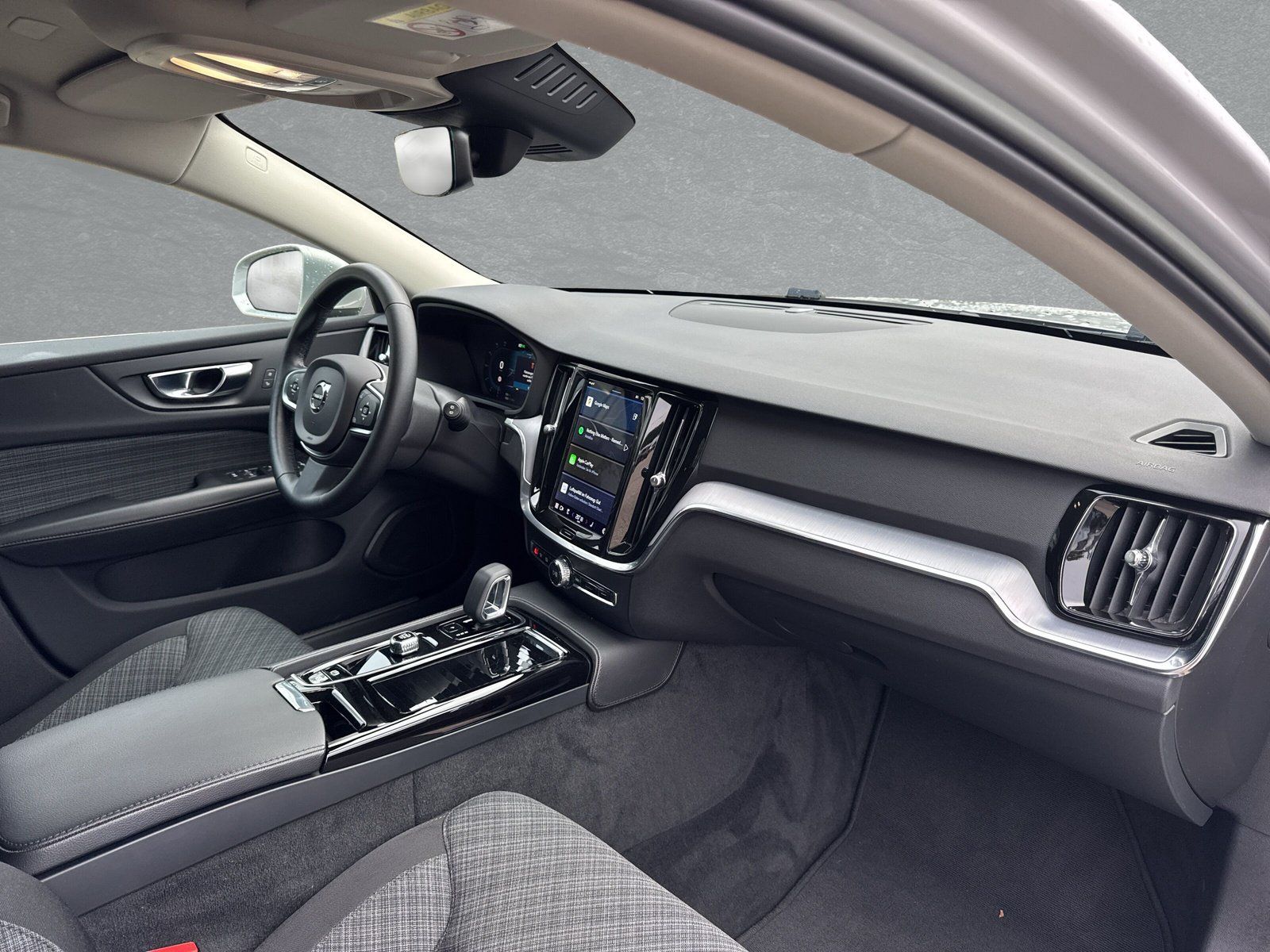 Volvo V60 Recharge T6 AWD Core+AHK+Winter Paket