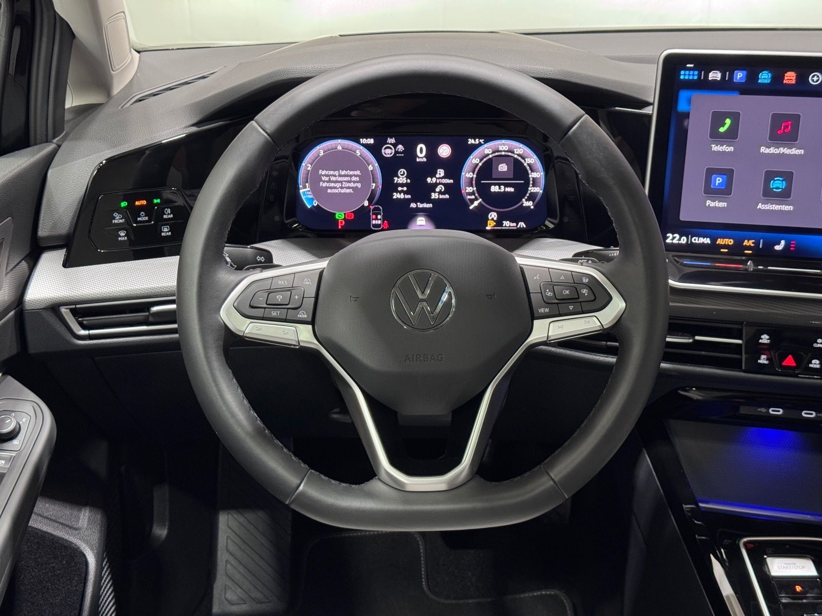 Volkswagen Golf Style 2.0 TSI DSG 4M | PANO MATRIX RÜKA NAV
