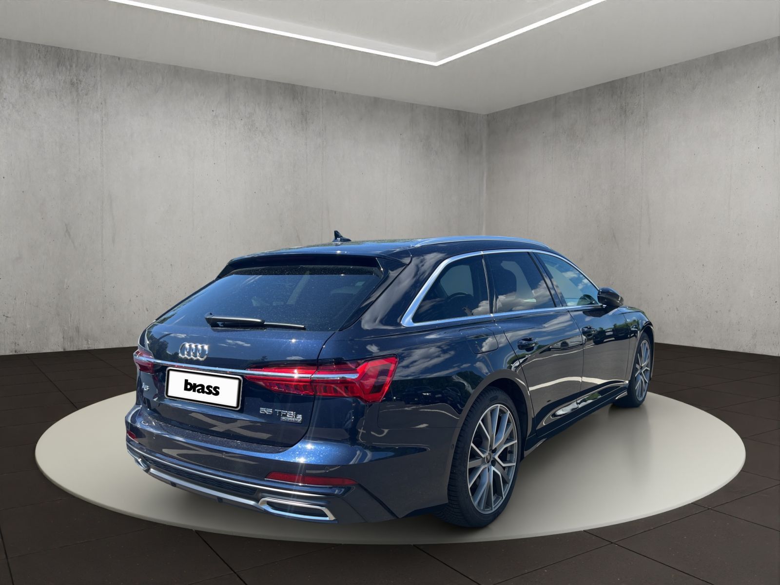 Audi A6 Avant 55 TFSIe quattro S line - Samsaru's Car Outlet