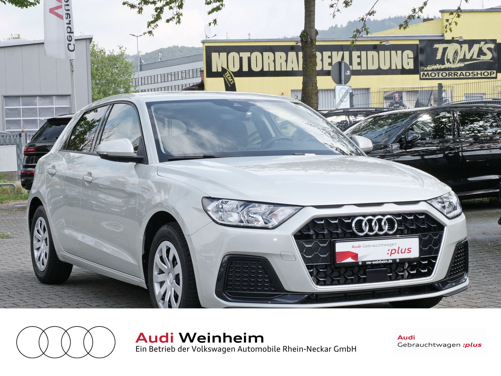 Audi A1 Sportback 25 TFSI S-tronic - Samsaru's Car Outlet