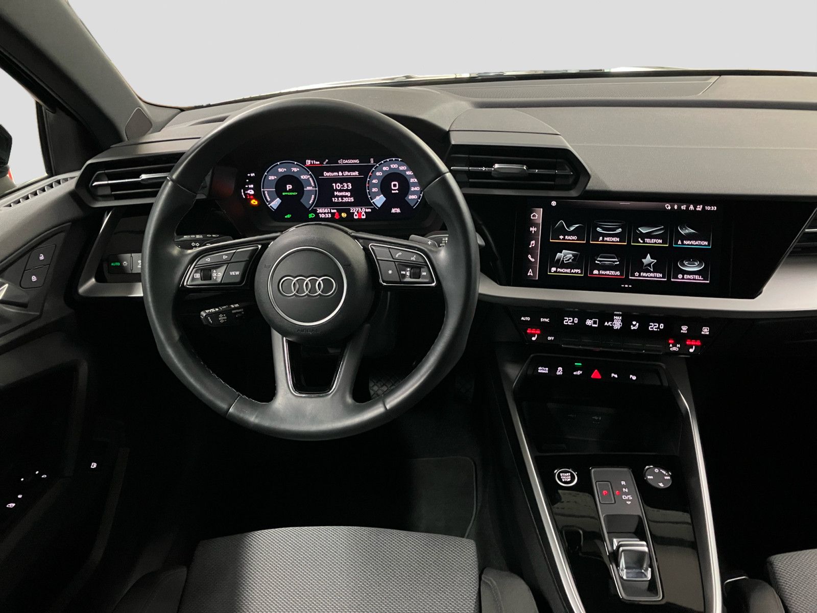Audi A3 Sportback 45 TFSIe S line - Samsaru's Car Outlet