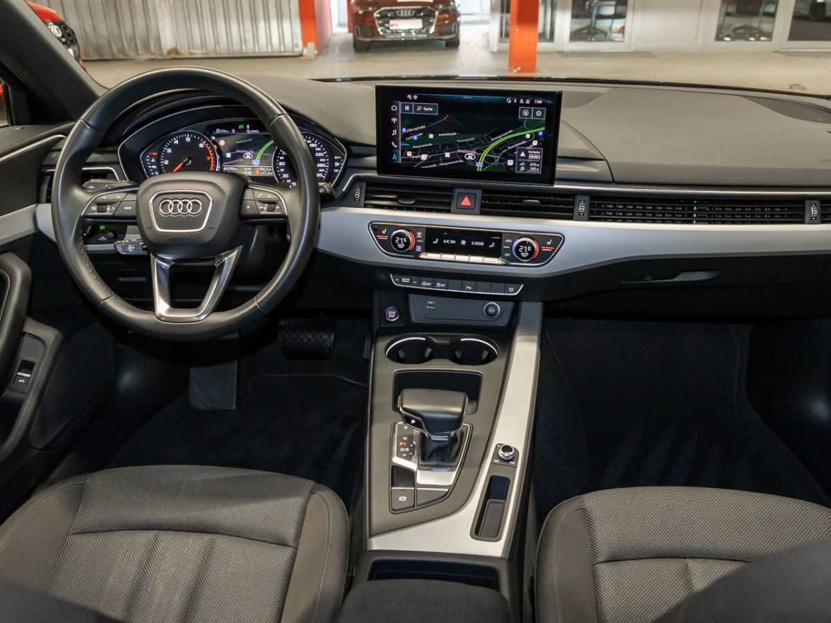 Audi A4 Avant 40 TFSI advanced - Samsaru's Car Outlet