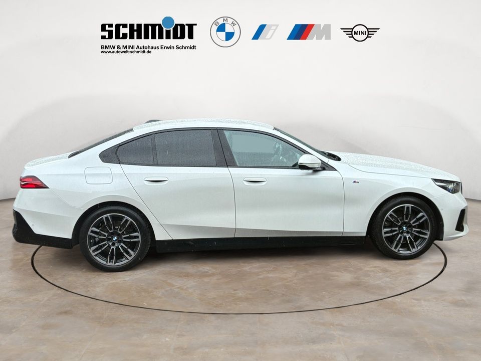 BMW 520i M Sportpaket Komfortsitze Klimaaut. AHK