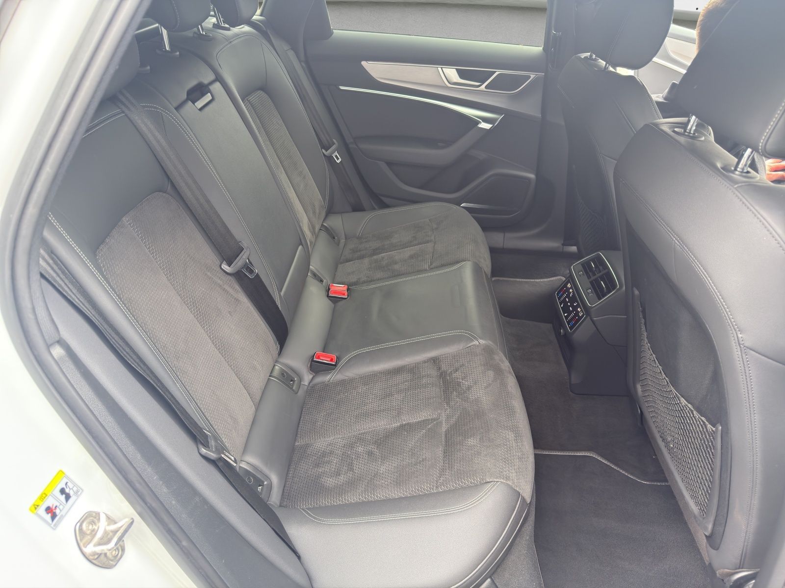 Audi A6 Avant 40 TDI quattro sport - Samsaru's Car Outlet