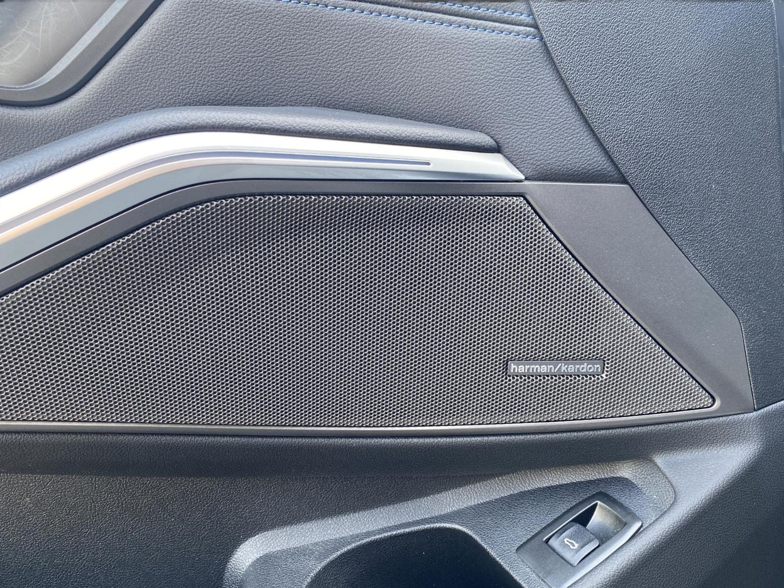 BMW 320 d xD M Sport - Samsaru's Car Outlet