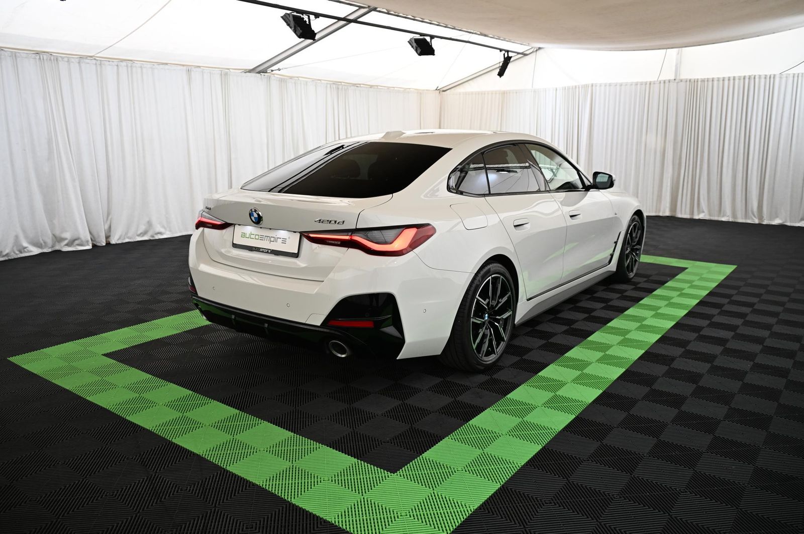 BMW 420d xDrive G-Coupe M-Sport LED/NAV/LEDER/GSD/19