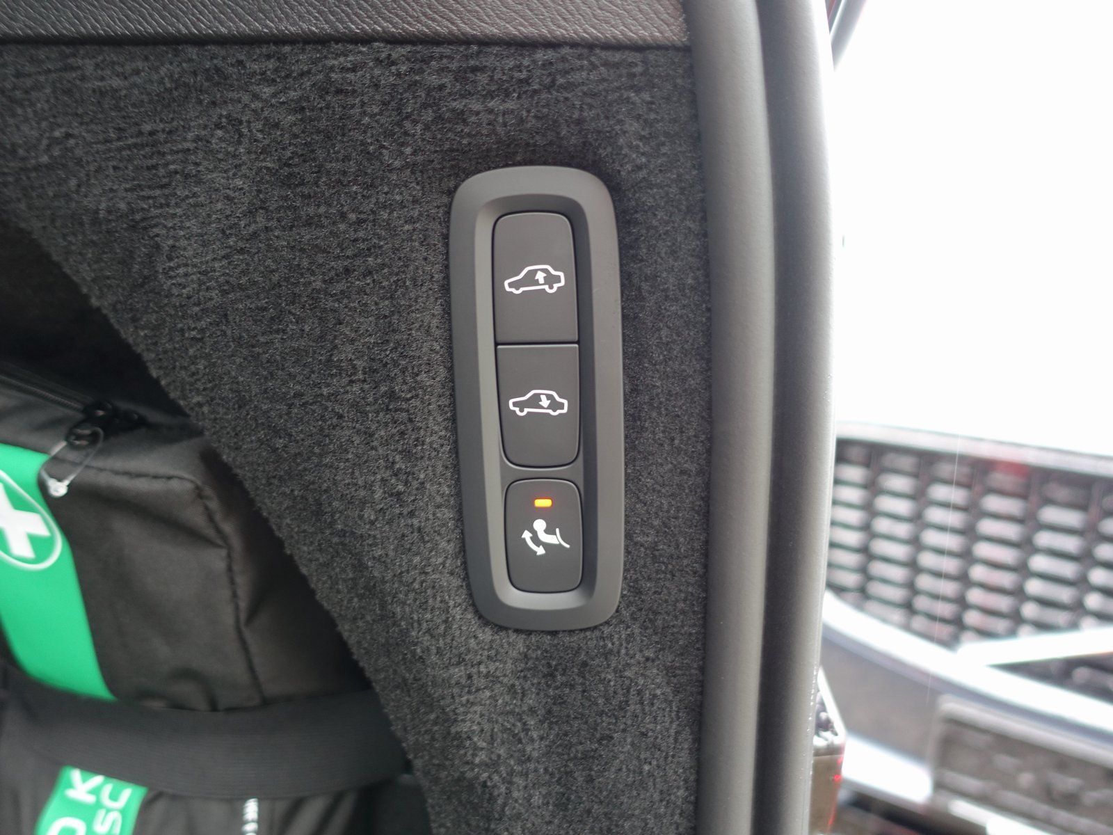 Volvo XC90 Plus Dark T8 AWD B&W/HUD/PANO/FOUR-C/360°