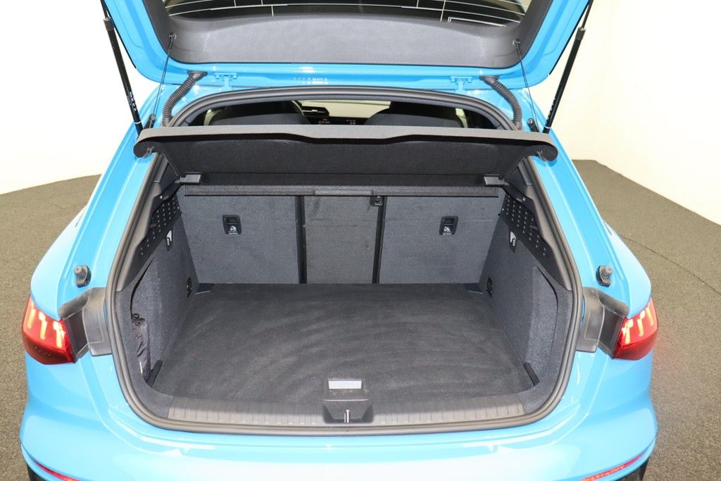 Audi A3 Sportback 35 TFSI S line - Samsaru's Car Outlet
