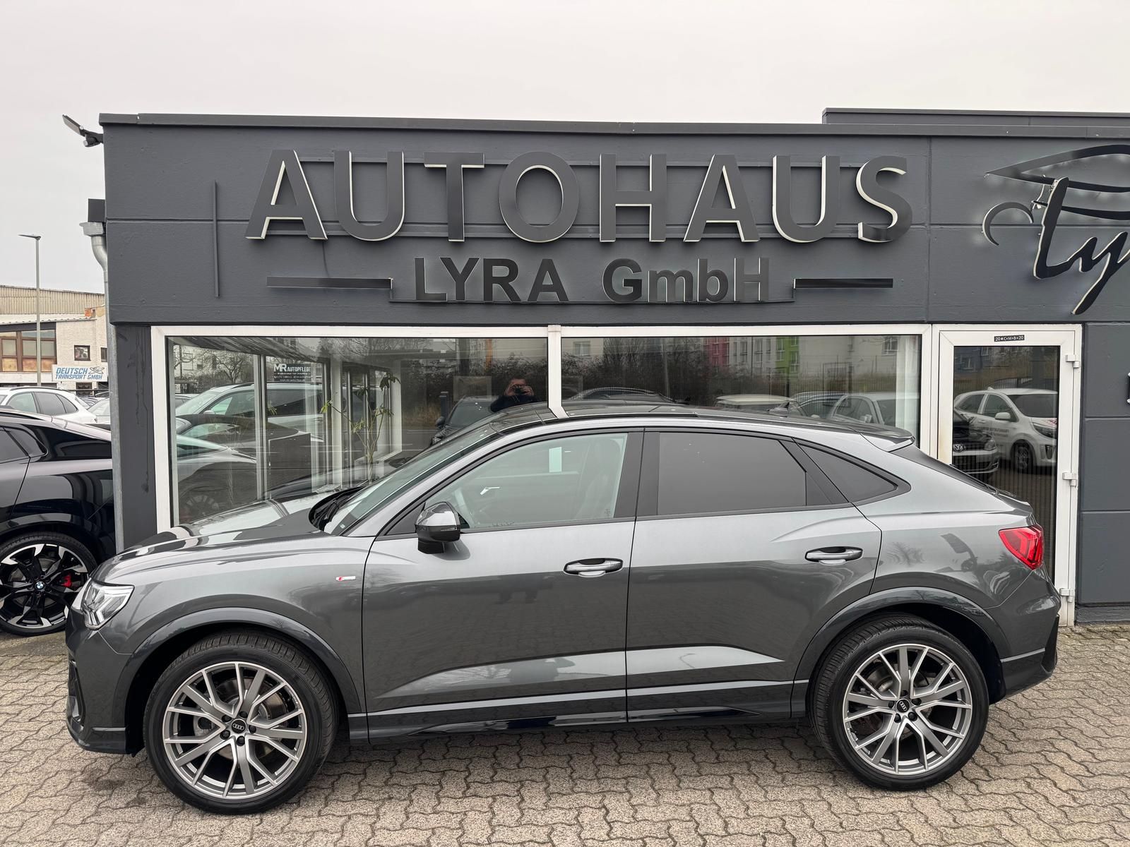 Audi Q3 Sportback 40 TFSI quattro - Samsaru's Car Outlet