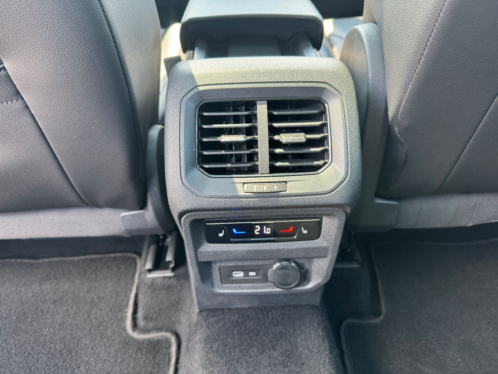 Seat Tarraco 2.0 TDI Xcellence - Samsaru's Car Outlet