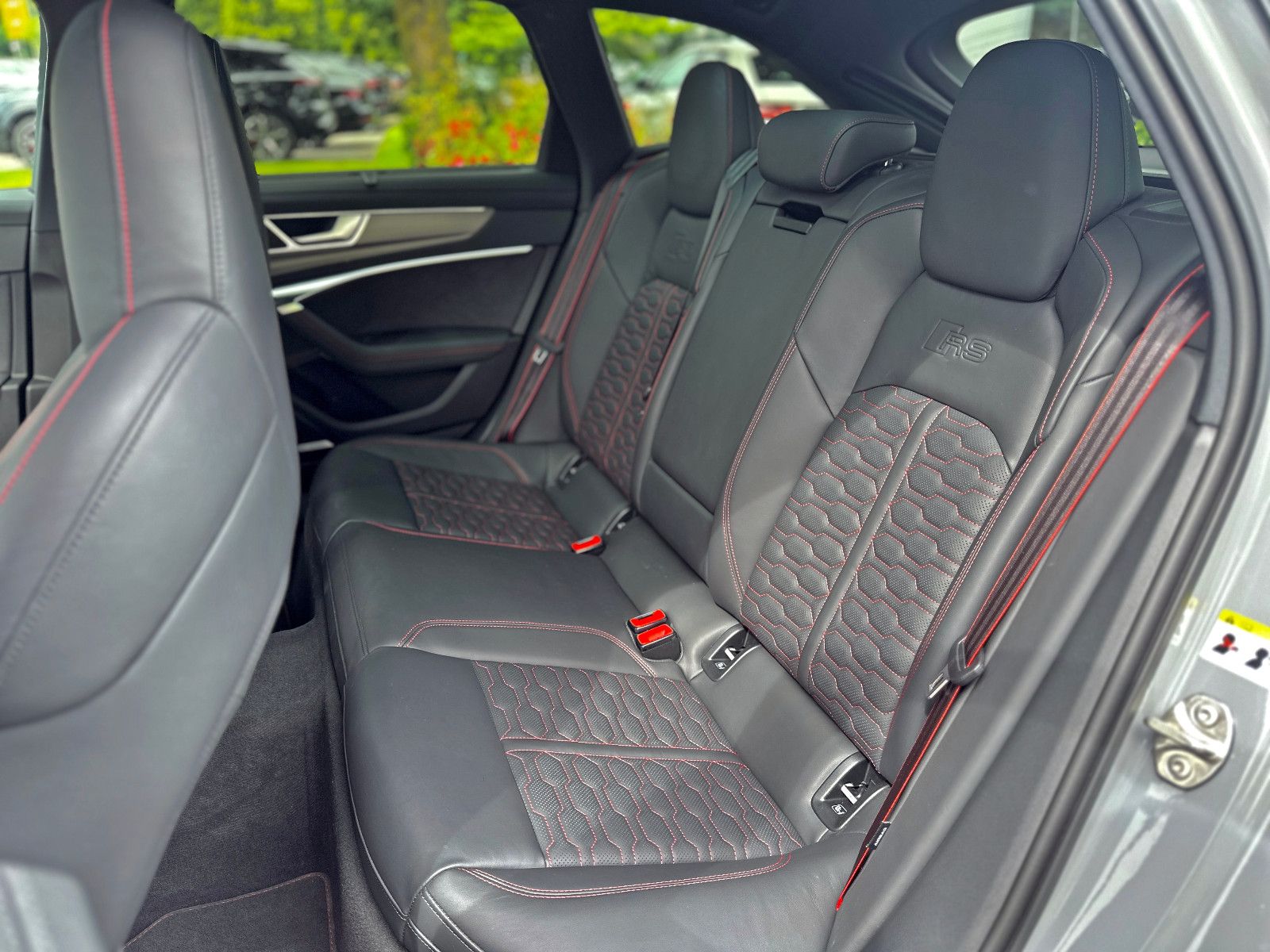 Audi RS6 Avant BLACK PANO HUD NIGHT STHZG B&O 280km/h