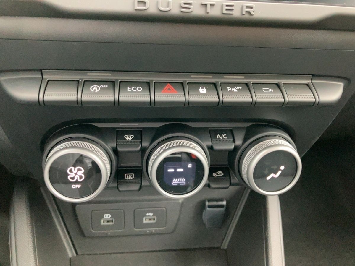 Dacia Duster Extreme TCe 150 - Samsaru's Car Outlet