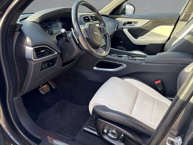 Jaguar F-Pace 20d R-Sport AWD BlackPack 20''LM Standhz