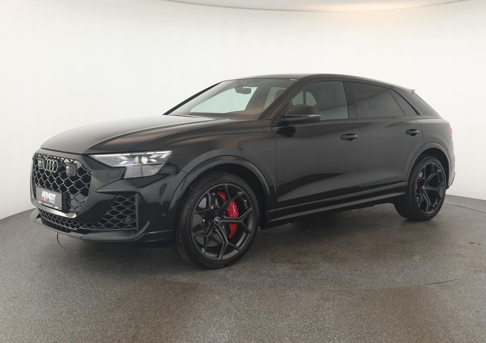 Audi RS Q8 SUV performance Laser Pano Vmax RSAbgas 23