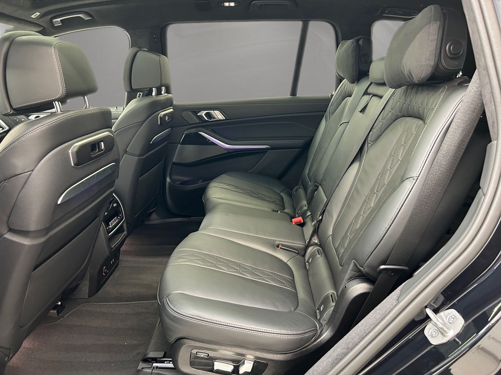 BMW X7 xDrive40d M Sport Standheizung Massage AHK