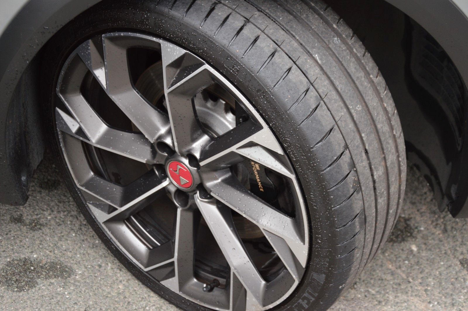 DS Automobiles DS 7 E-Tense 360 Perfor"360°"LED"ACC"NAVI"KEYGO