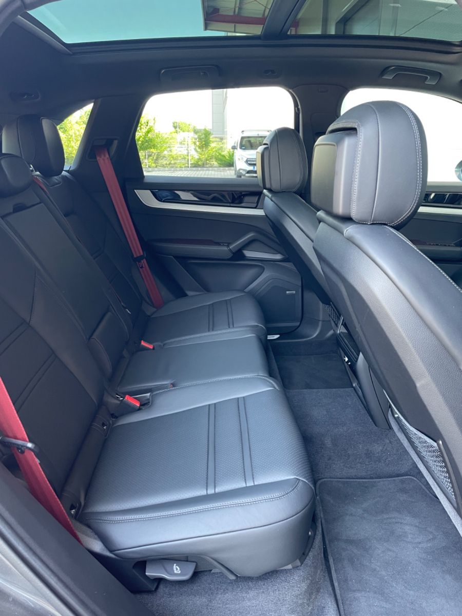 Porsche Cayenne S FACELIFT,CHRONO,PANO,BOSE,SOFTCLOSE