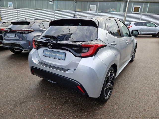 Toyota Yaris Hybrid 5-Türer Premiere Edition Standheiz.