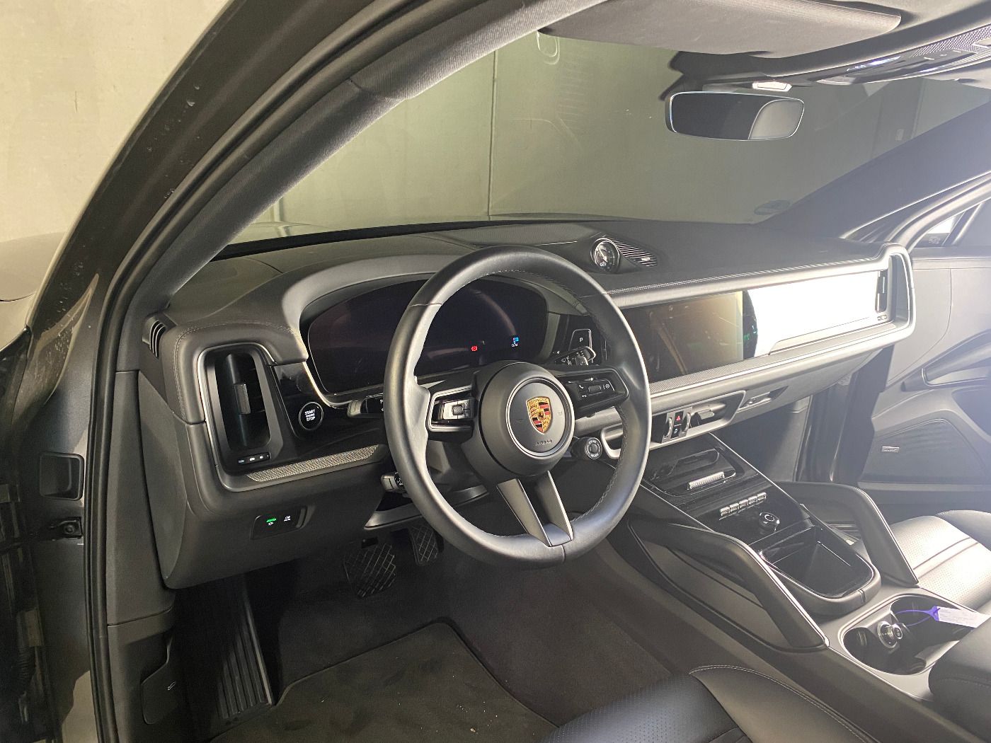 Porsche Cayenne E-Hybrid Coupe | Abstandsregeltempostat