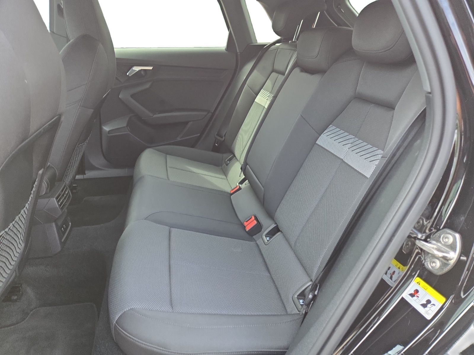 Audi A3 Sportback 30 TDI S tr., KAM/NAVI/VIRTUAL/GRA/