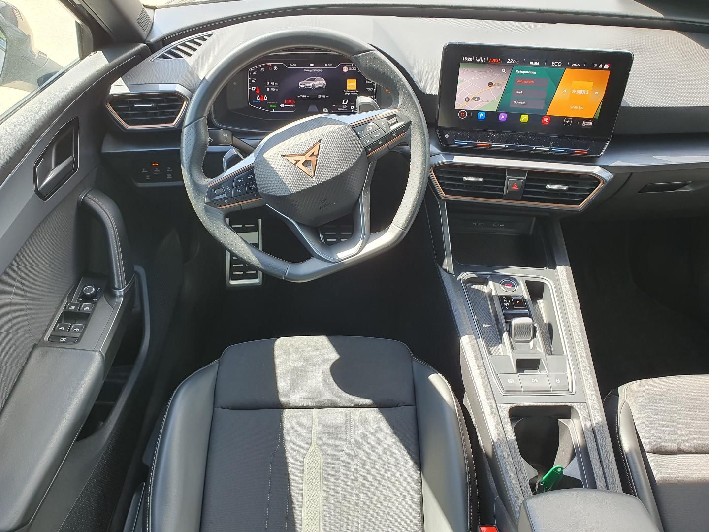Cupra Leon Sportstourer 1.4 e-hybrid - Samsaru's Car Outlet