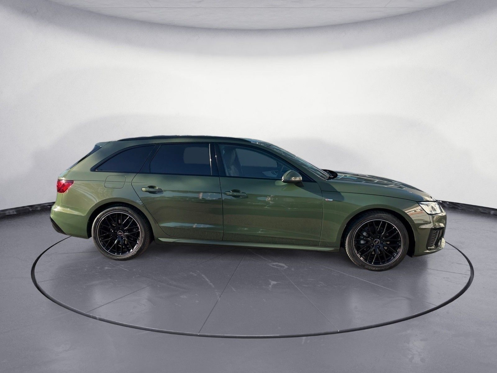 Audi A4 Avant 40 TFSI quattr 40 TFSI quattro S-line M