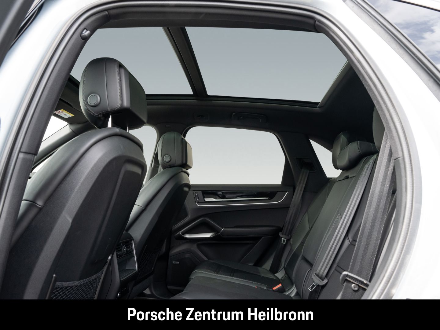 Porsche Cayenne E-Hybrid LED-Matrix Panoramadach BOSE