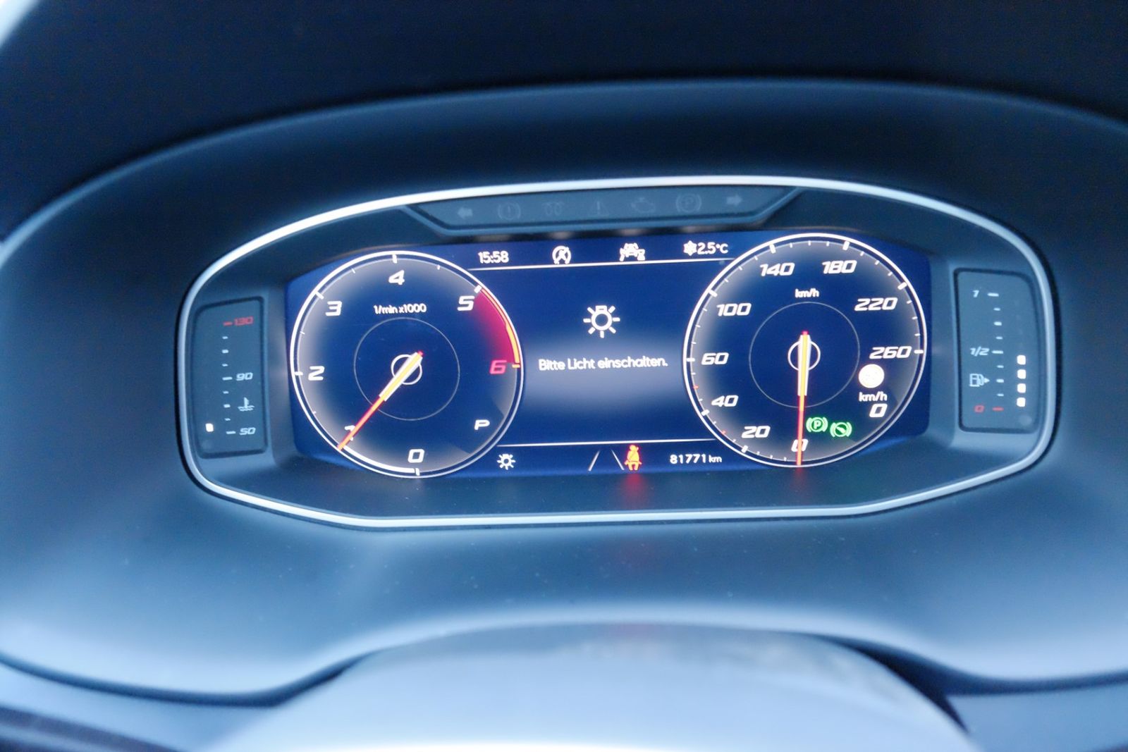 Seat Ateca FR 2.0 TDI DSG 4WD/Pano/Navi/AHK/Kam/ACC