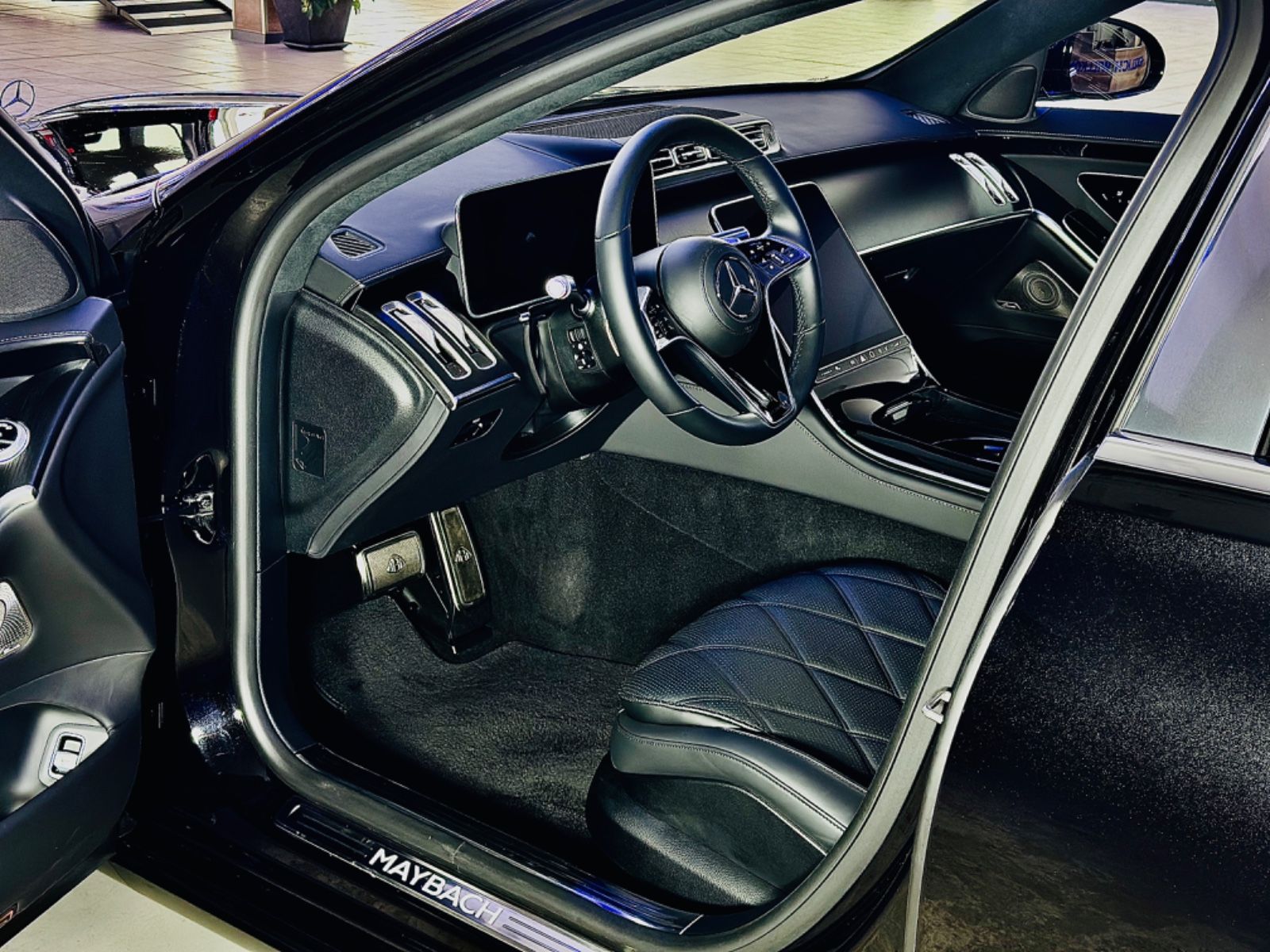 Mercedes-Benz S 580 Maybach - Samsaru's Car Outlet