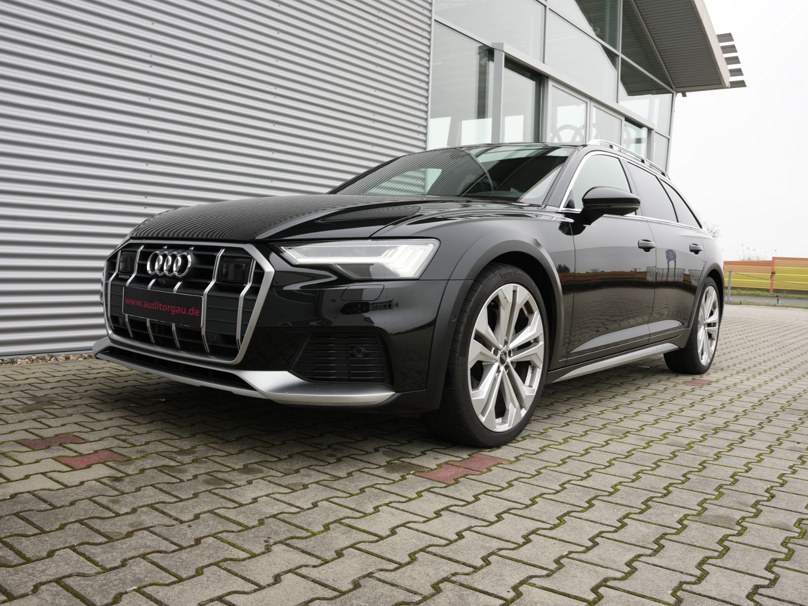 Audi A6 allroad quattro 50 TDI - Samsaru's Car Outlet