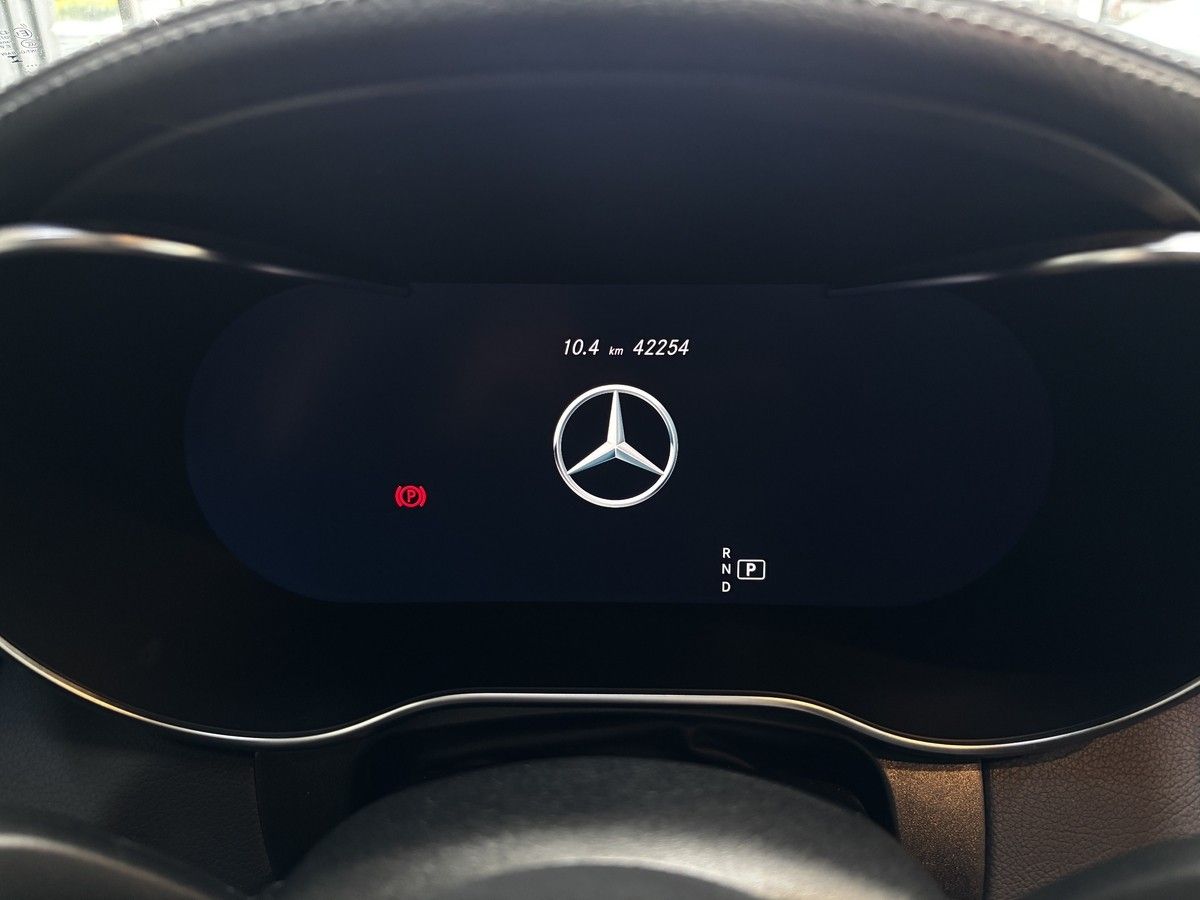 Mercedes-Benz GLC 300 d Coupé AMG 4M LED HUD Pano Distr+ Burm