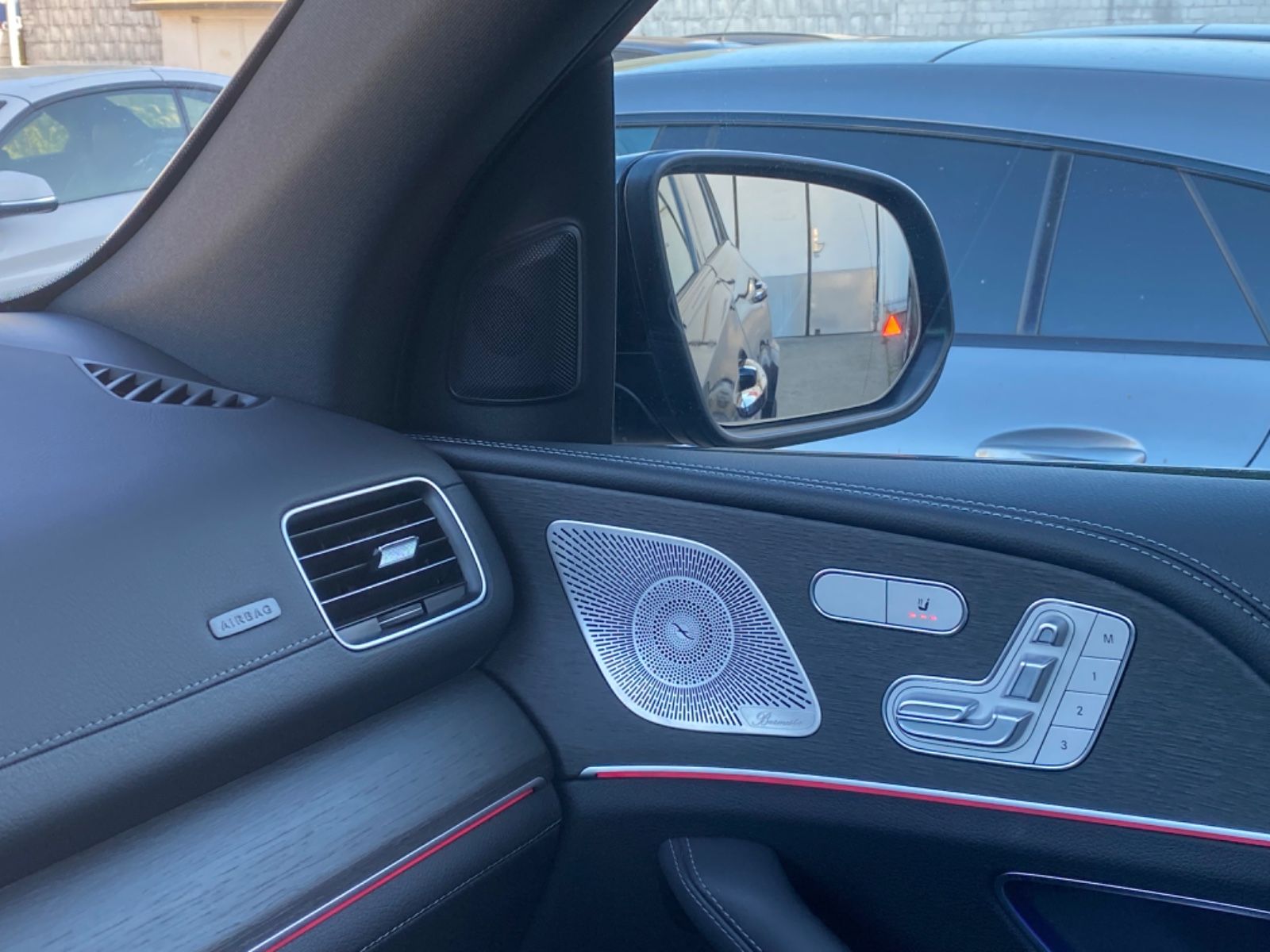 Mercedes-Benz GLE350de AMG 4M_Panorama_Airmatic_360°_Keyless_