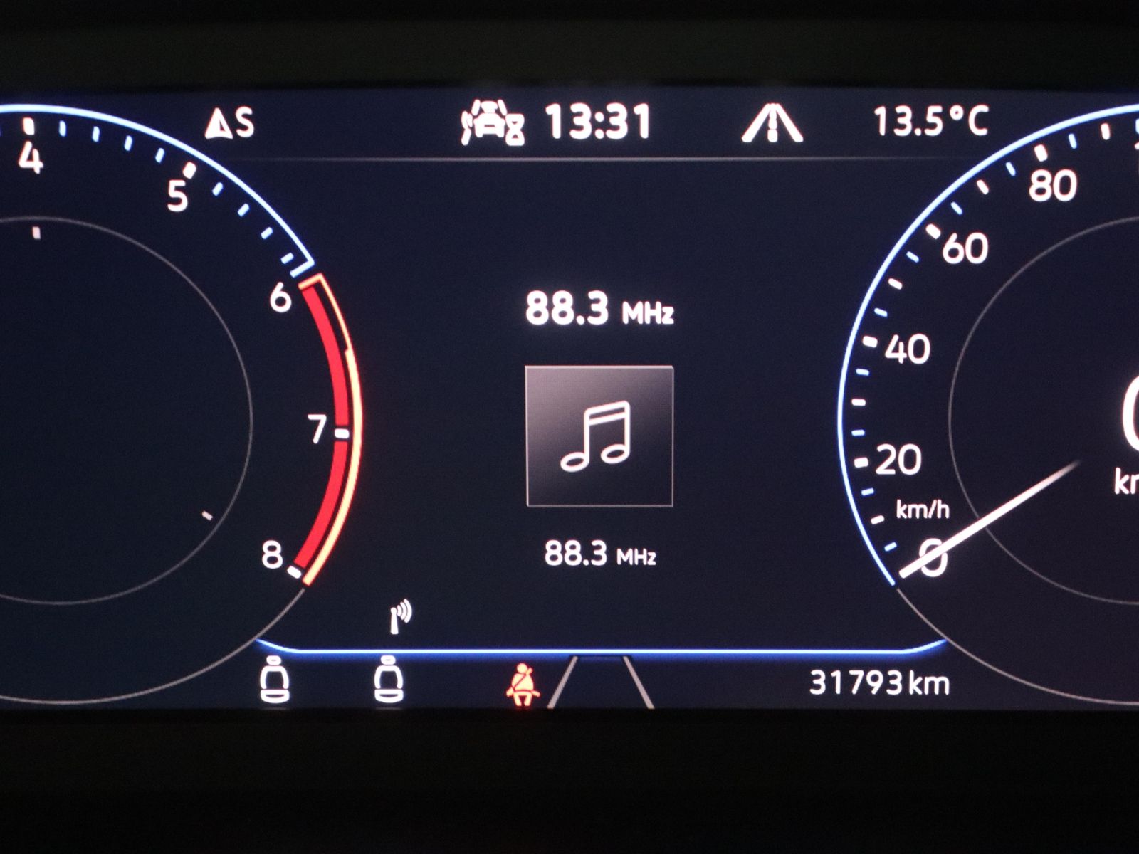 Volkswagen T-Roc 1.0 TSI - Samsaru's Car Outlet