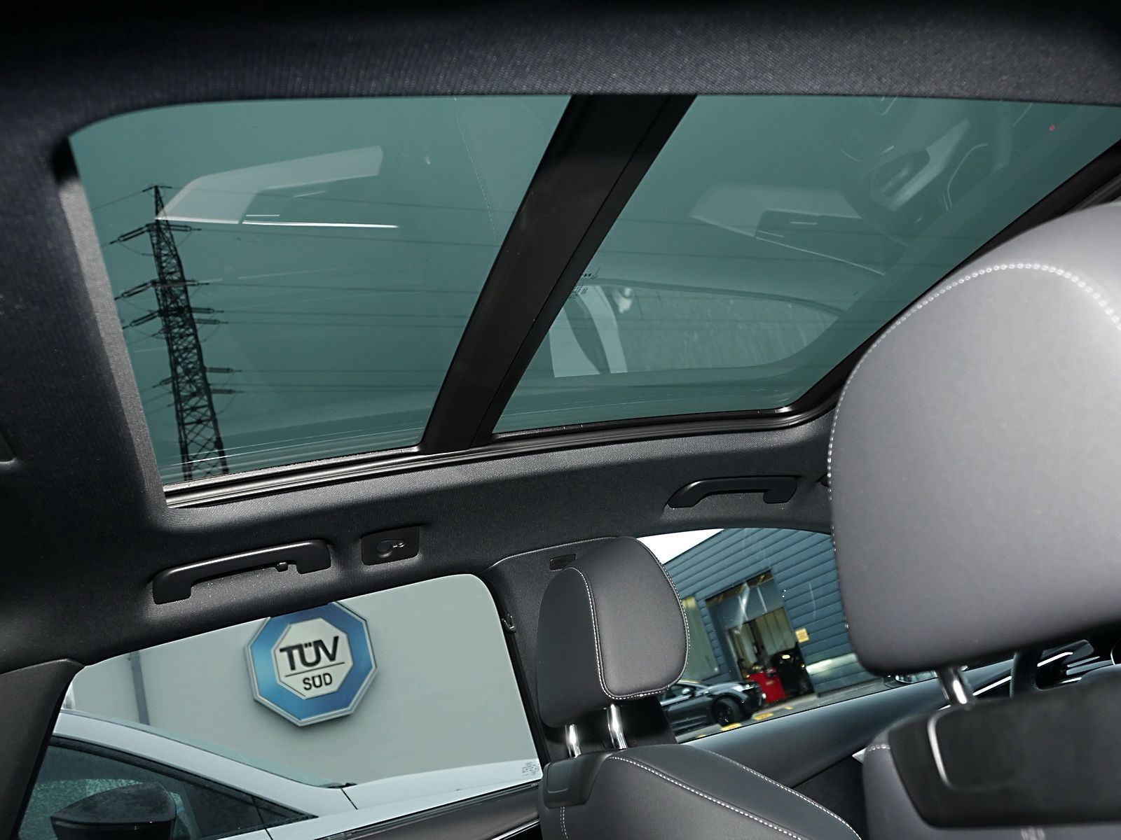 Audi A4 Avant 40 TDI S Line - Samsaru's Car Outlet