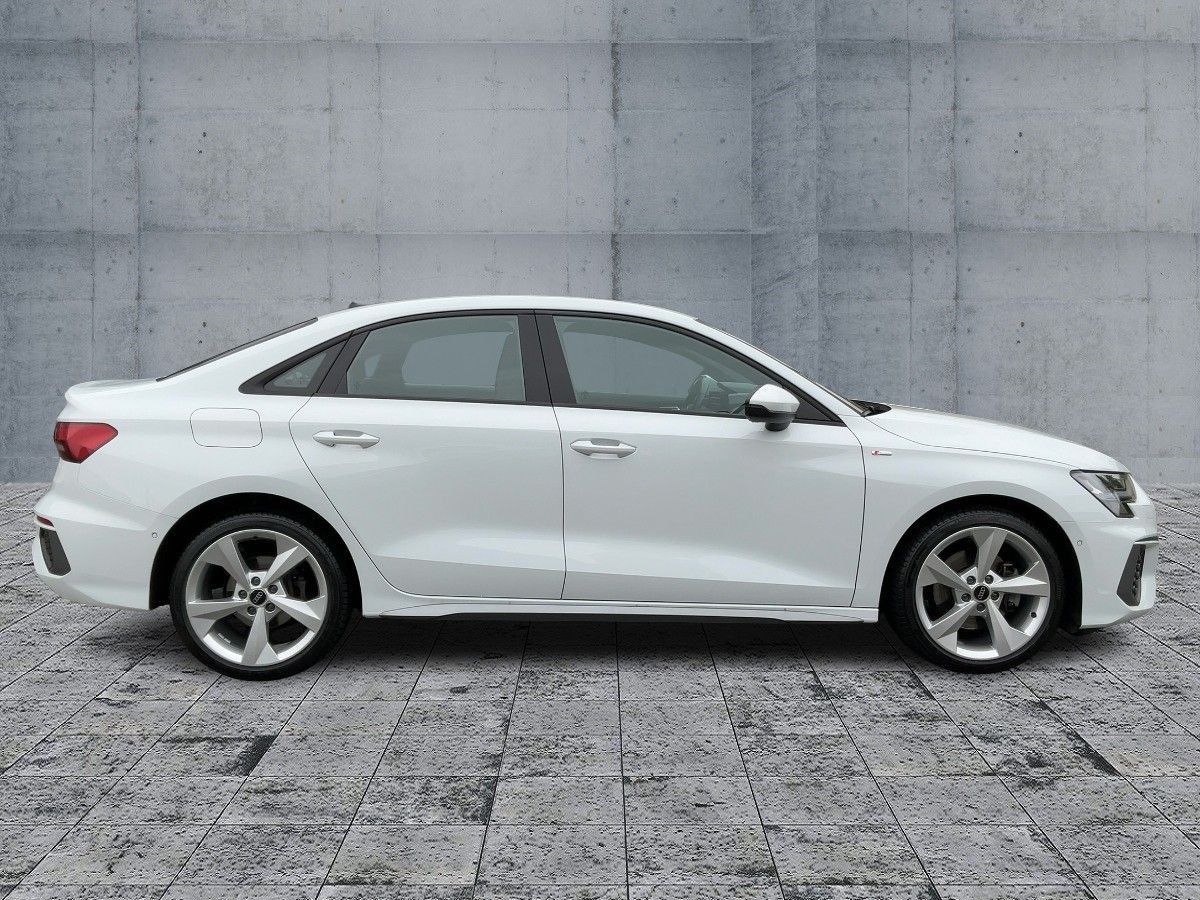 Audi A3 Limousine 40 TFSI S-LINE - Samsaru's Car Outlet