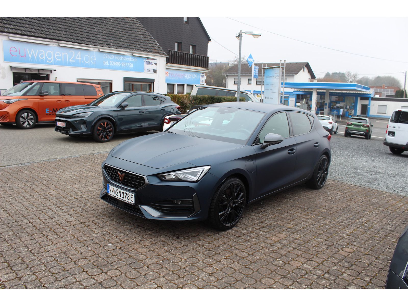 Cupra Leon VZ e-Hybrid - Samsaru's Car Outlet