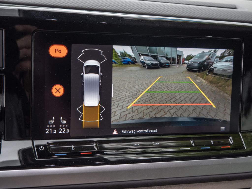Volkswagen T7 Multivan 2.0TSI DSG - Samsaru's Car Outlet