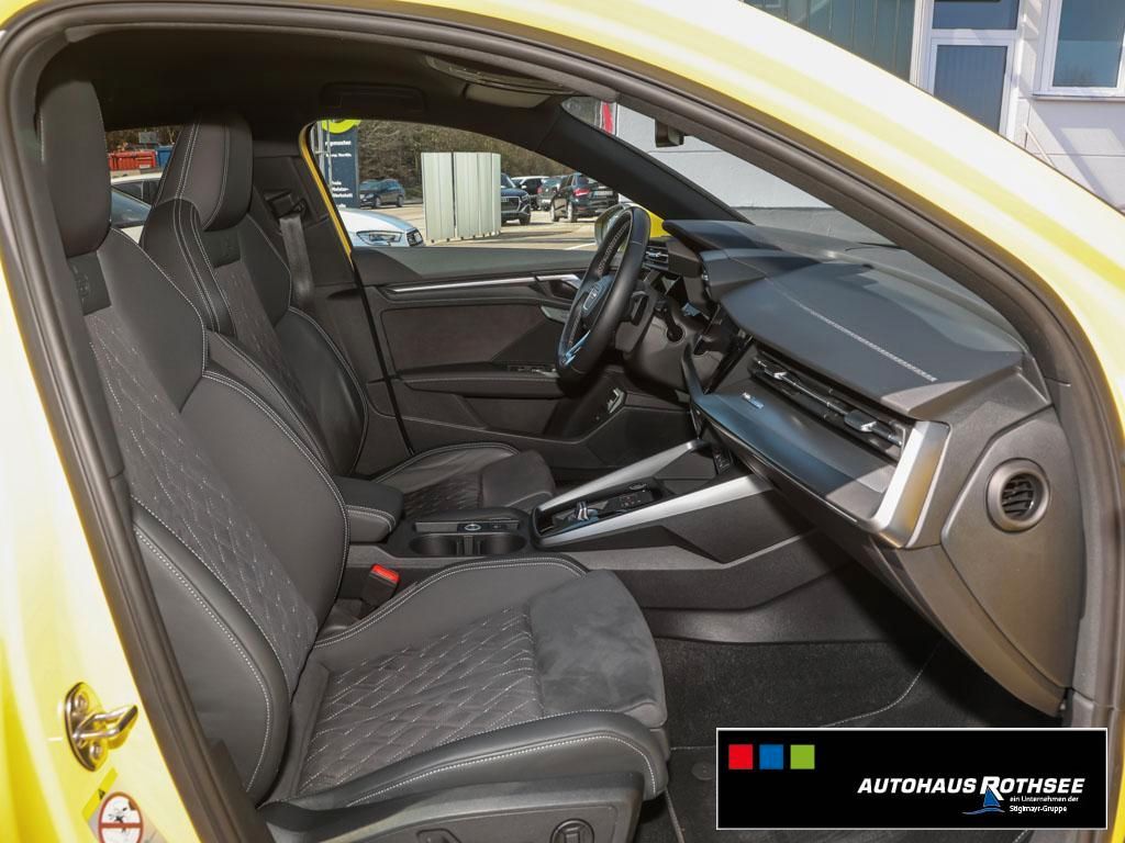 Audi A3 Sportback S-line 45 TFSIe - Samsaru's Car Outlet