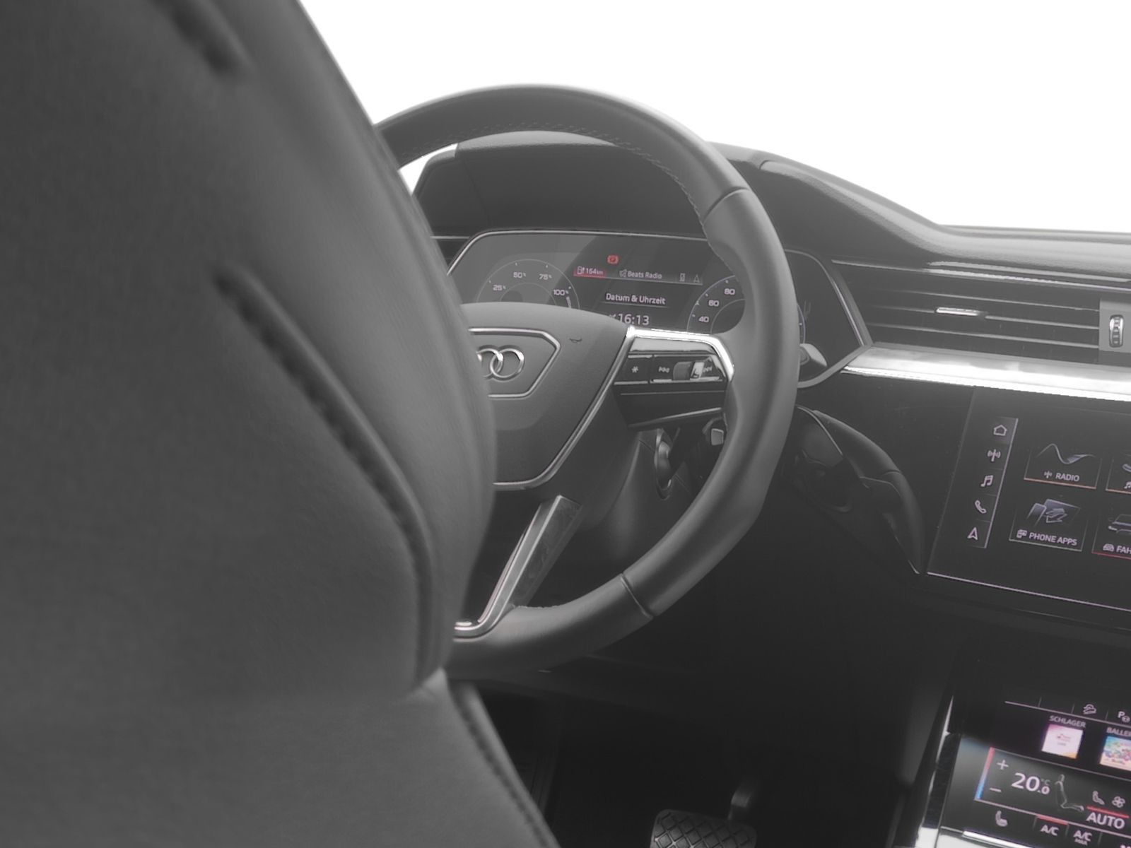 Audi Q8 Sportback e-tron 50 S line quattro