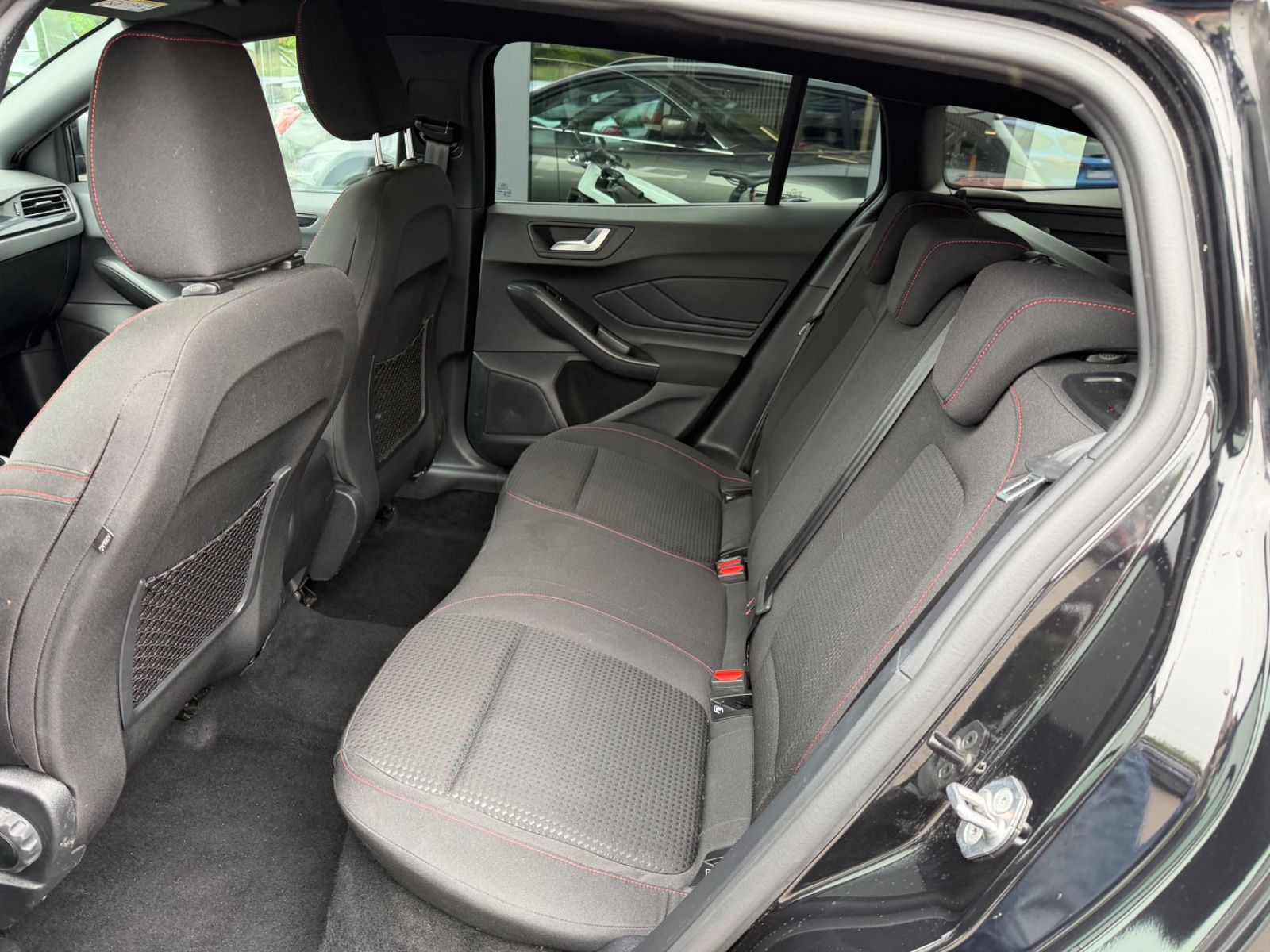 Ford Focus Turnier 1.5TDCI ST-Line AUTOMATIK*ACC*NAVI