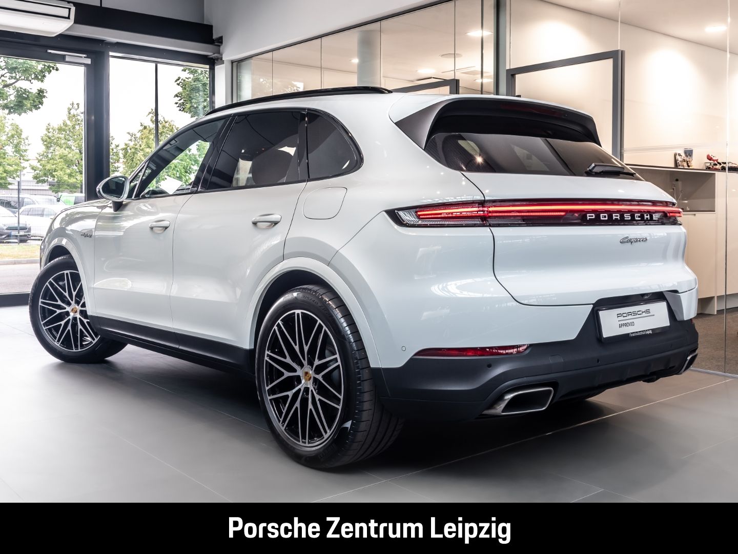 Porsche Cayenne E-Hybrid SportChrono Matrix BOSE 360Grad