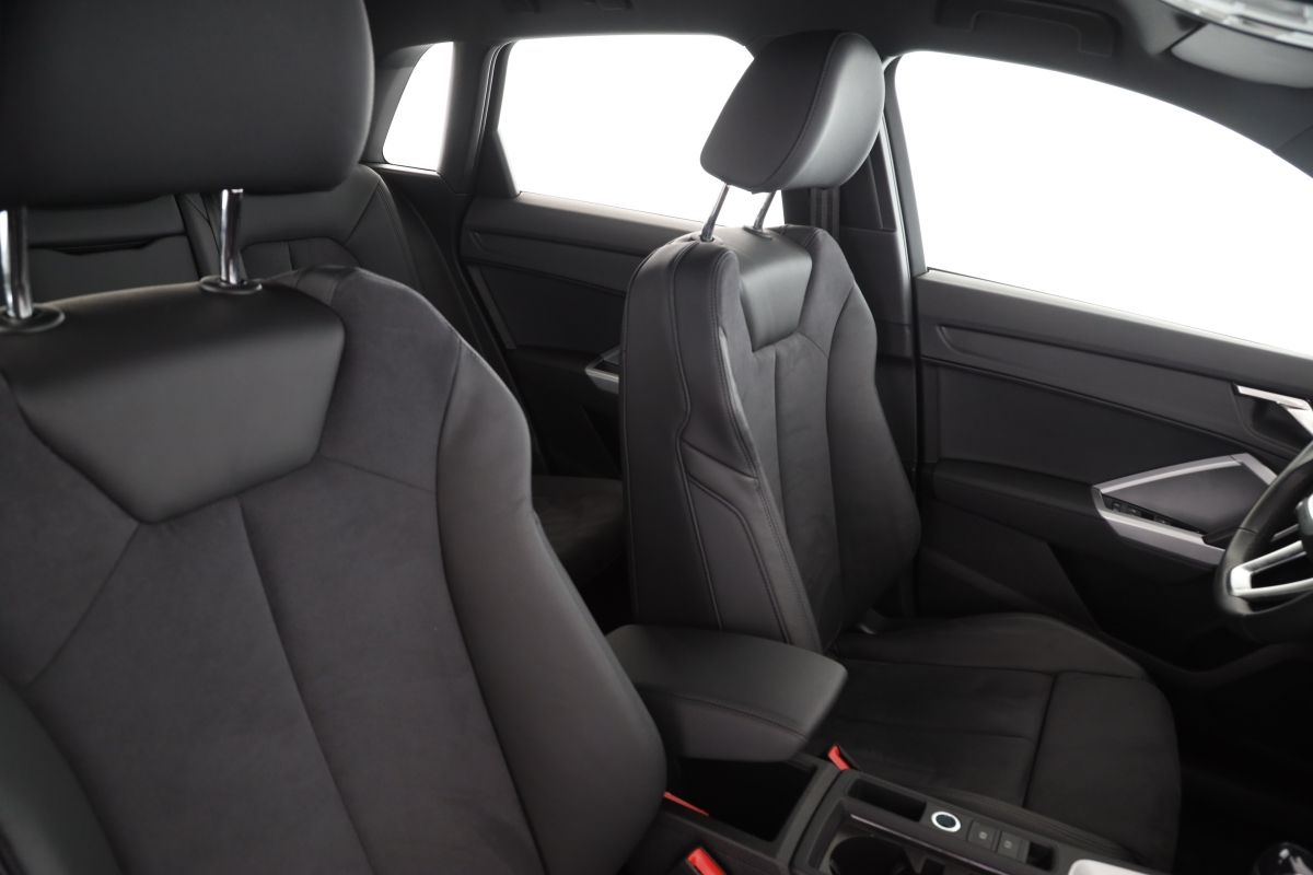 Audi Q3 35 TDI quattro S tronic S line - Samsaru's Car Outlet