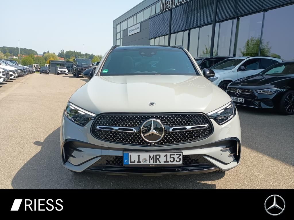 Mercedes-Benz GLC 220 d AMG+PANO+AHK+DISTR+DIGI L+BURM+360°+