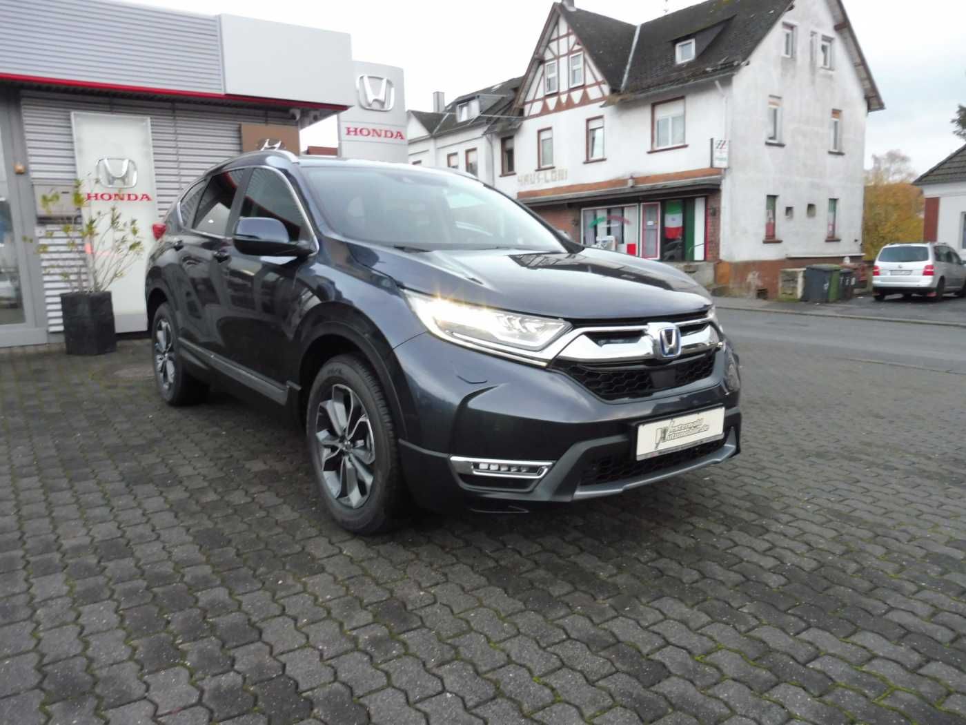 Honda CR-V e:HEV 2.0 i-MMD Hybrid 4WD Lifestyle / Lede