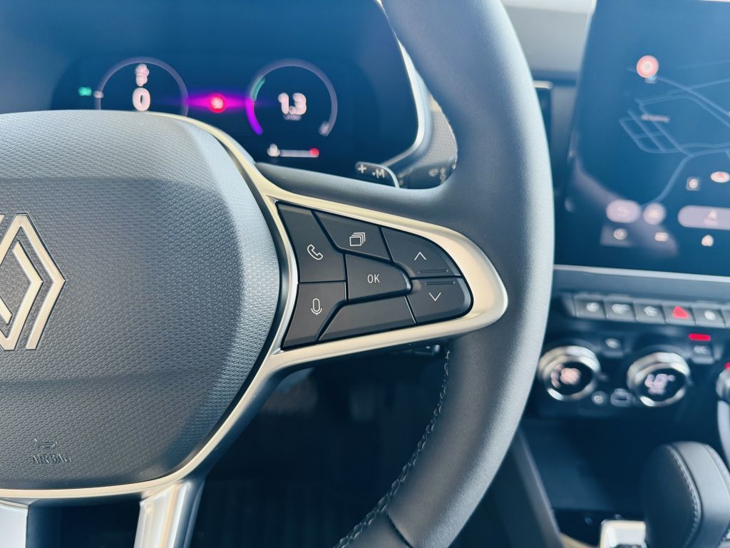 Renault Arkana TECHNO Mild Hybrid - Samsaru's Car Outlet
